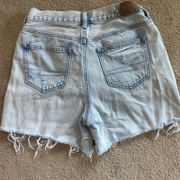 High waisted 90s American Eagle denim shorts - Picture 2 of 2